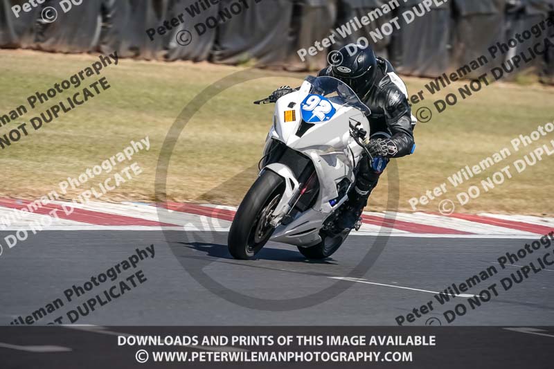 donington no limits trackday;donington park photographs;donington trackday photographs;no limits trackdays;peter wileman photography;trackday digital images;trackday photos